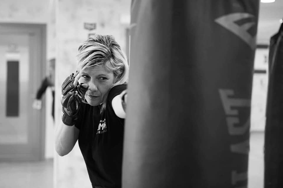 Γυναίκα και Krav Maga